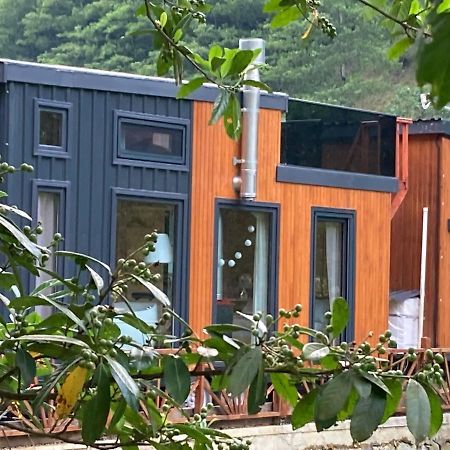 Vagona Tiny House Hotel Rize Ngoại thất bức ảnh