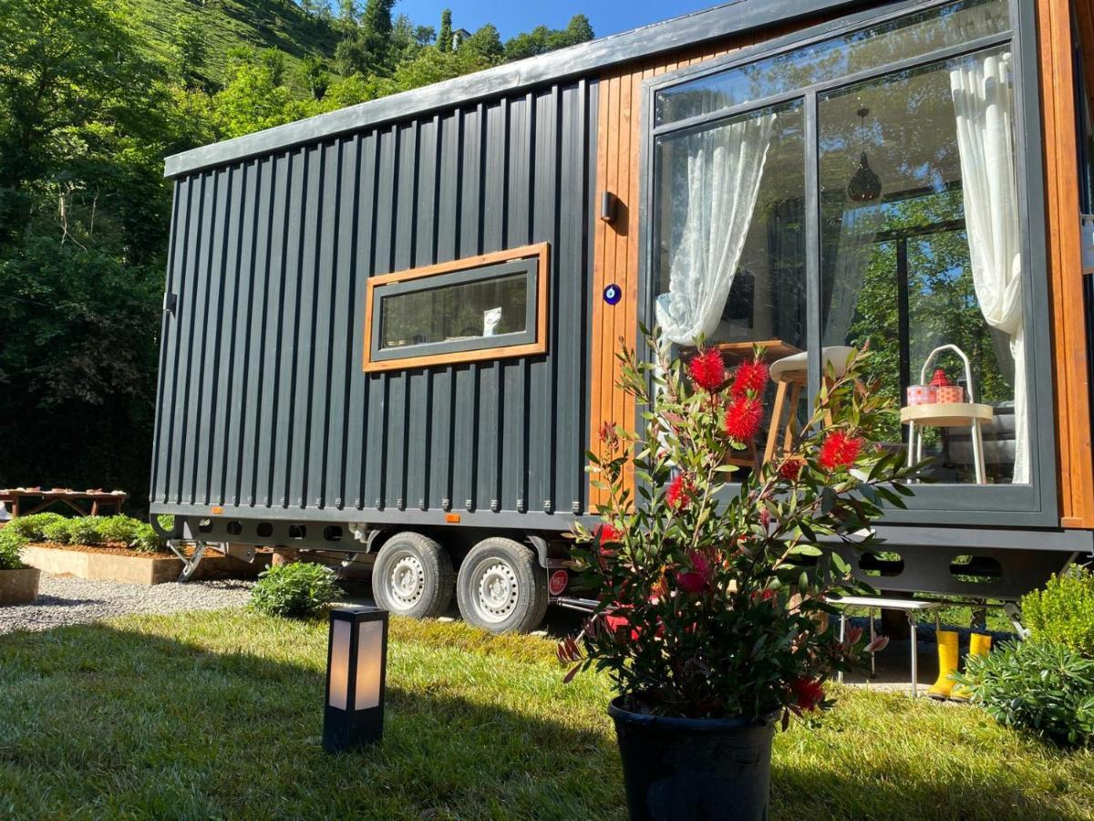 Vagona Tiny House Hotel Rize Ngoại thất bức ảnh