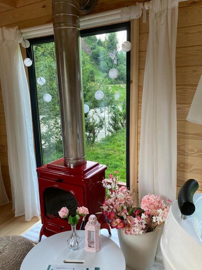 Vagona Tiny House Hotel Rize Ngoại thất bức ảnh