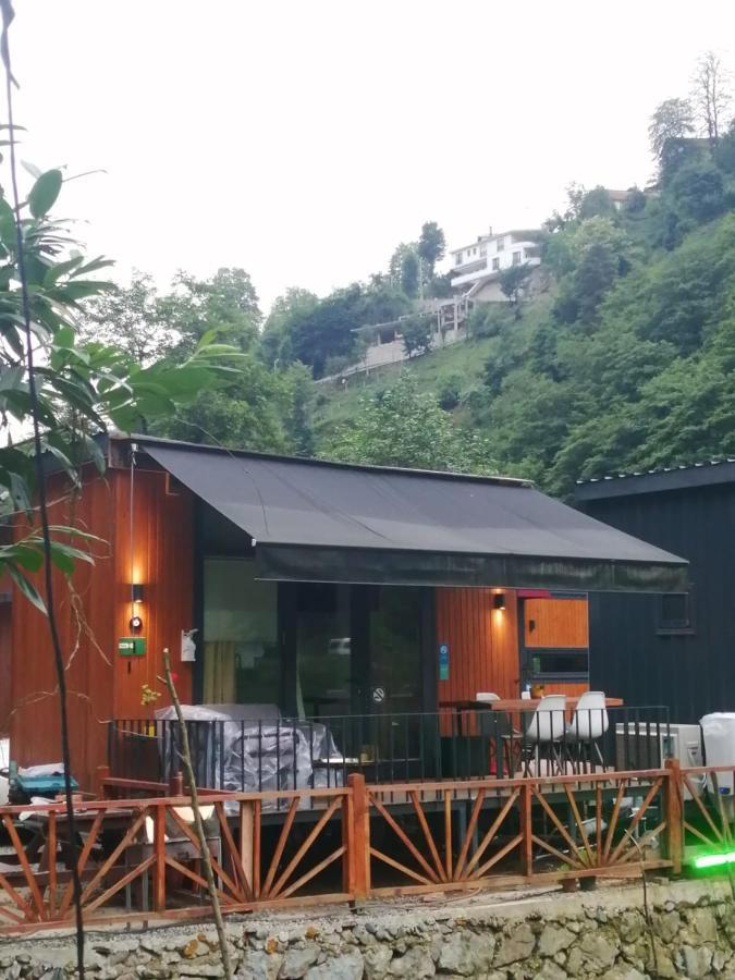 Vagona Tiny House Hotel Rize Ngoại thất bức ảnh