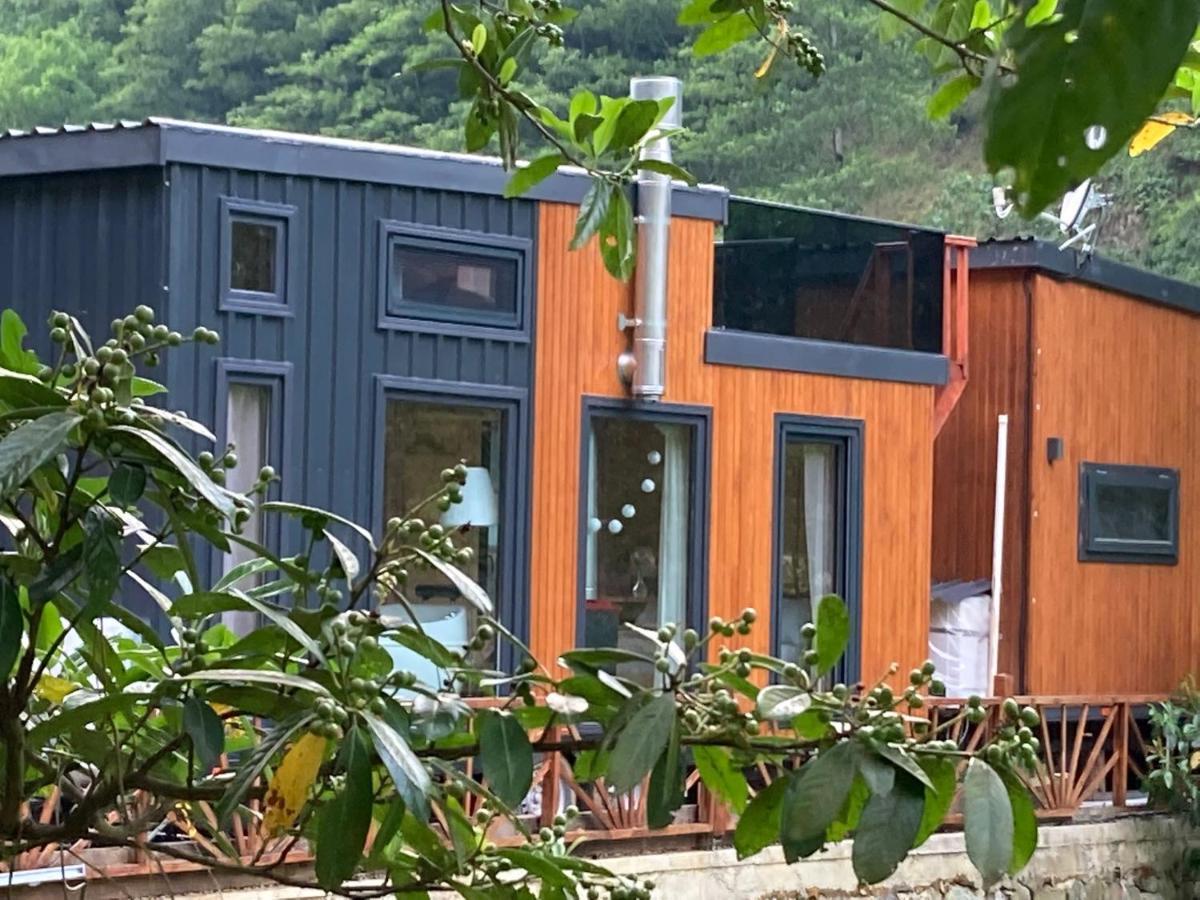 Vagona Tiny House Hotel Rize Ngoại thất bức ảnh