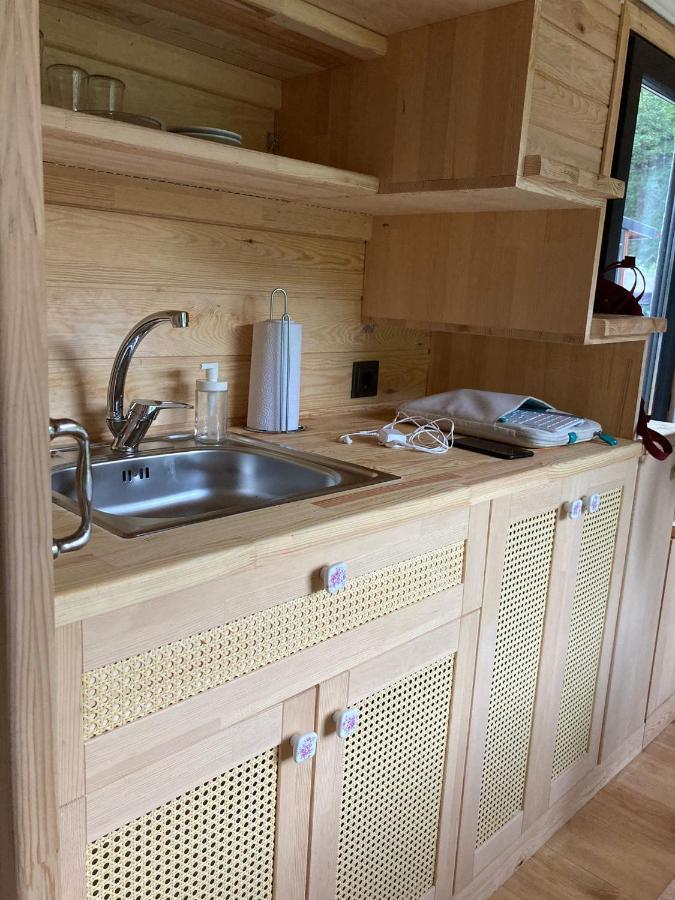 Vagona Tiny House Hotel Rize Ngoại thất bức ảnh